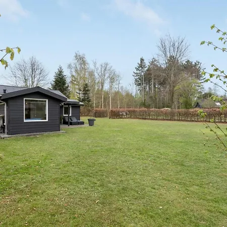 Sunja - 450m From The Sea In Djursland And Mols By Interhome בית נופש Brondstrup